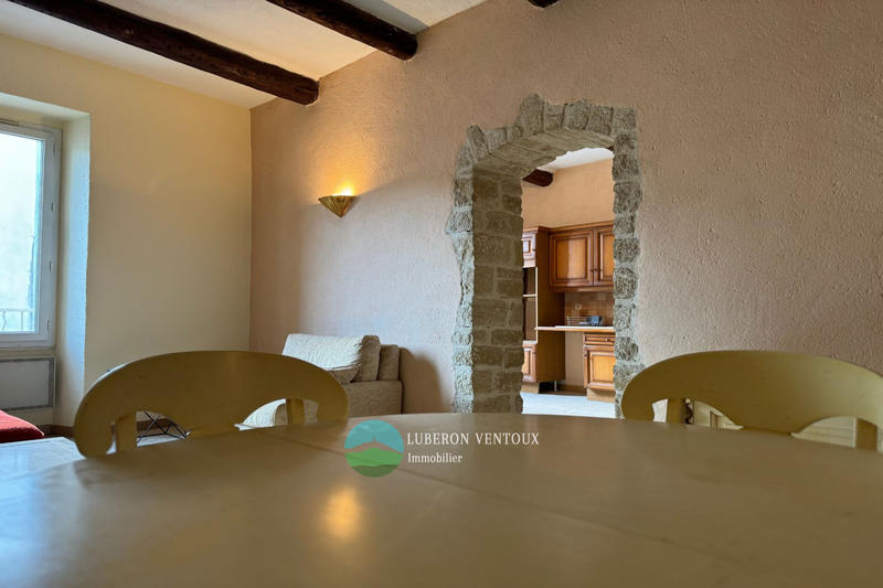 Appartement - 96 m² - 4 pièces