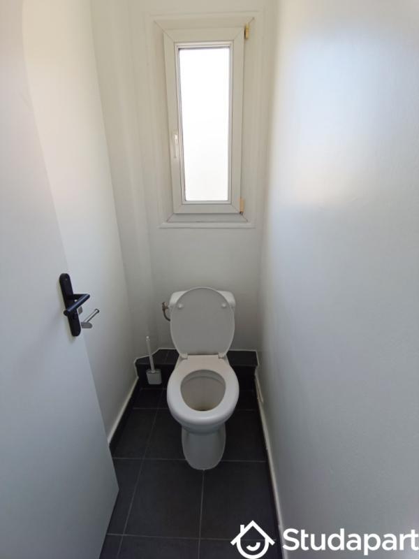 Chambre - 9 m² - 1 pièce