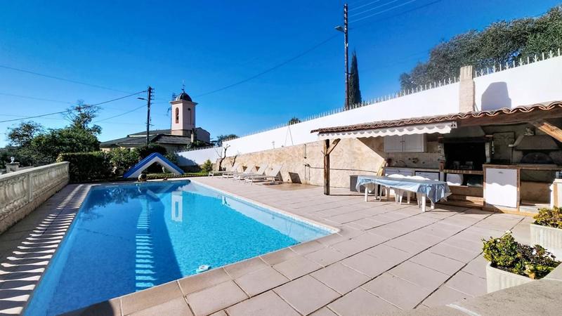 Maison - 152 m² - 6 pièces