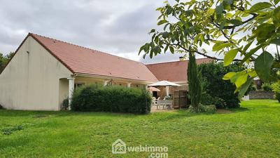 Maison - 230 m² - 8 pièces