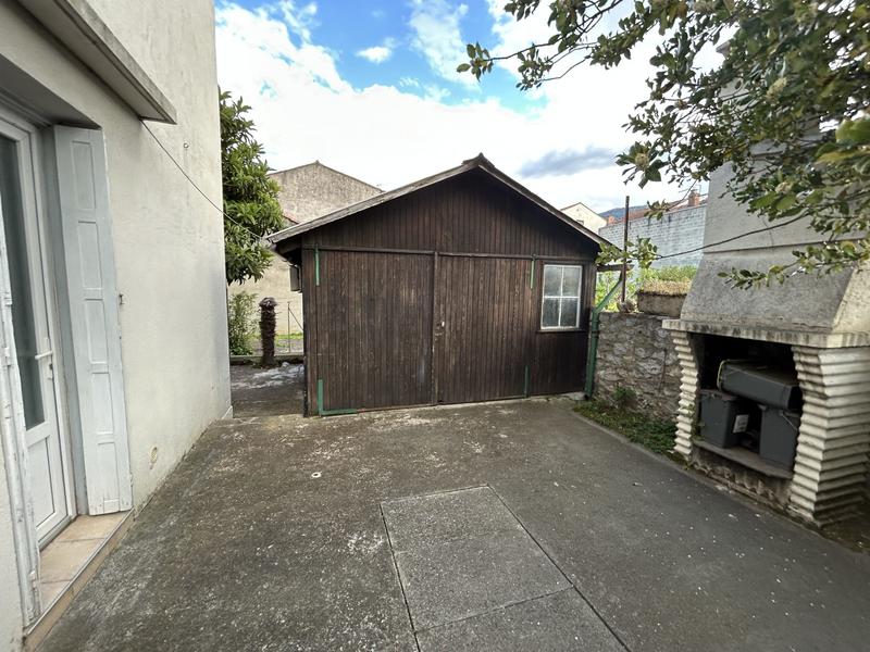 Maison traditionnelle - 80 m² - 5 pièces