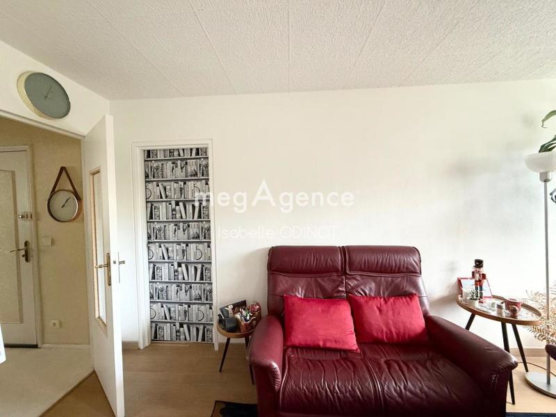 Appartement - 79 m² - 4 pièces