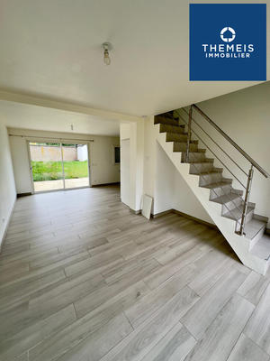 Maison - 81 m² - 5 pièces