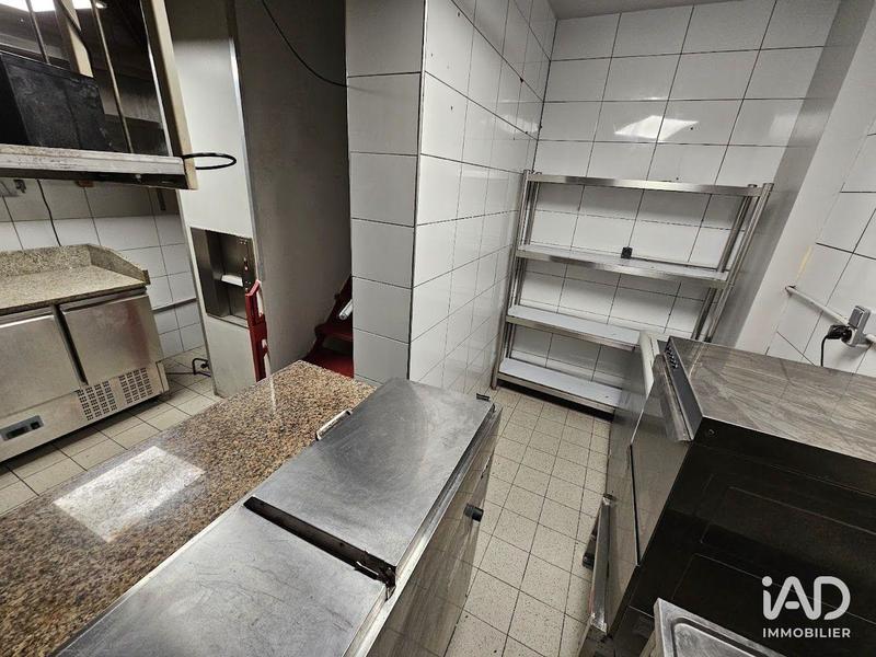 Local commercial - 97 m²