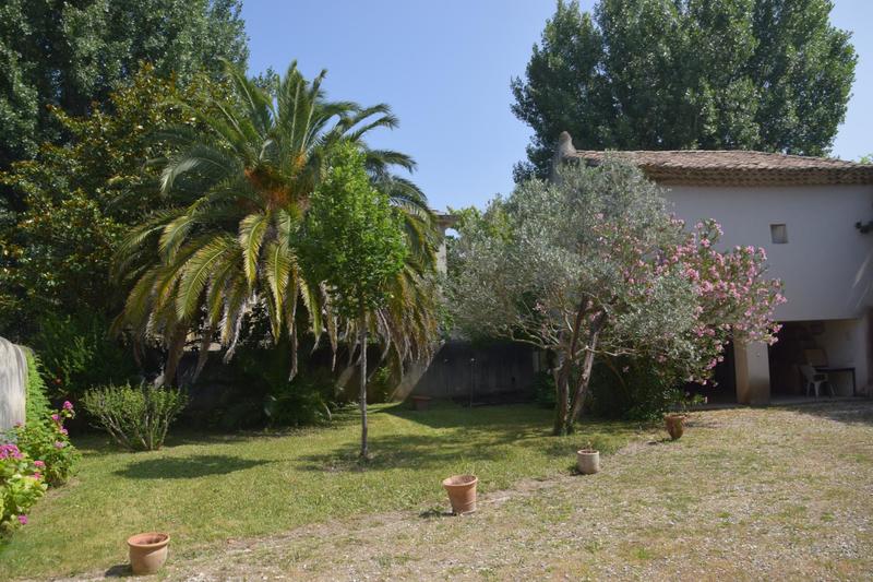 Maison - 280 m² - 8 pièces