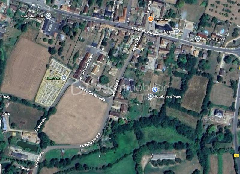 Terrain constructible - 11 825 m²