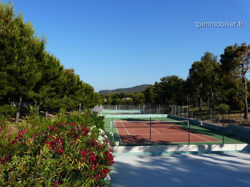 Villa - 250 m² - 8 pièces