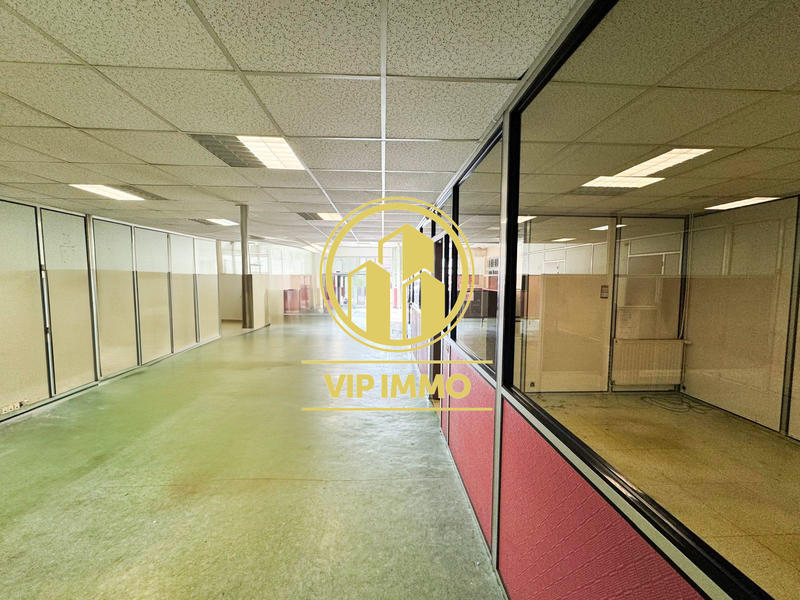 Local commercial - 300 m²