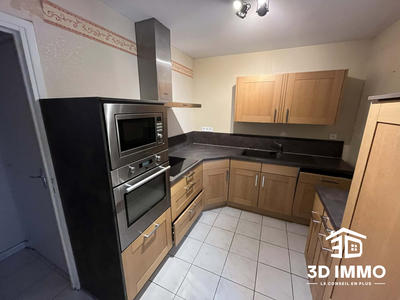 Maison - 99 m² - 4 pièces