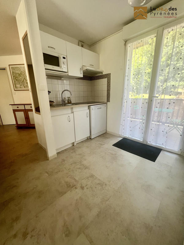 Appartement - 96 m² - 5 pièces