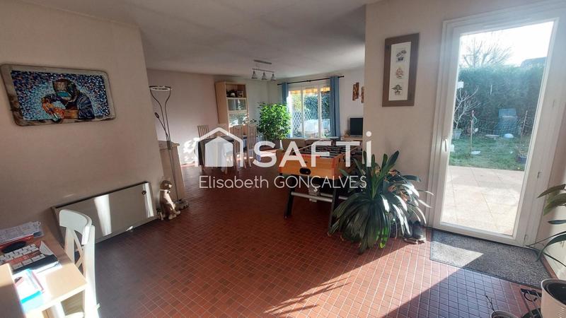 Maison - 108 m² - 4 pièces