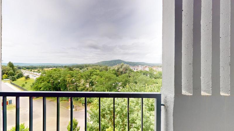 Appartement - 65 m² - 4 pièces