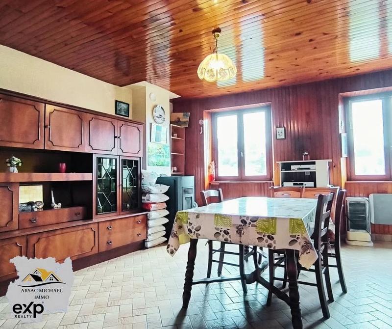 Maison de village - 110 m² - 5 pièces