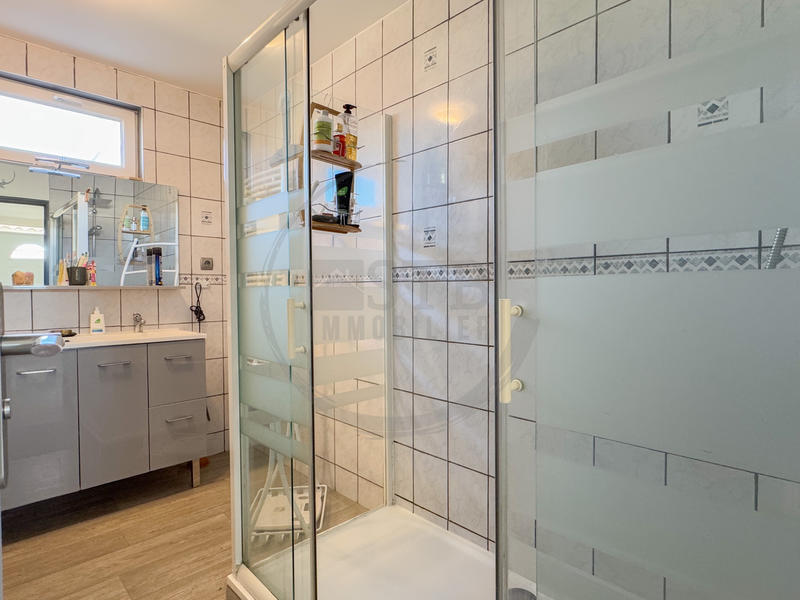 Maison - 97 m² - 5 pièces