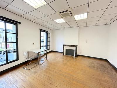 Bureau - 24 m² - 1 pièce