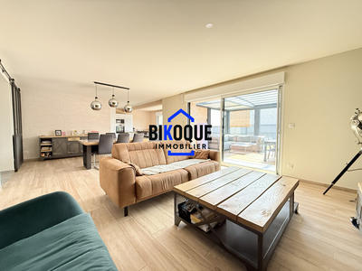 Maison - 139 m² - 5 pièces