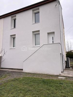 Maison - 62 m² - 3 pièces