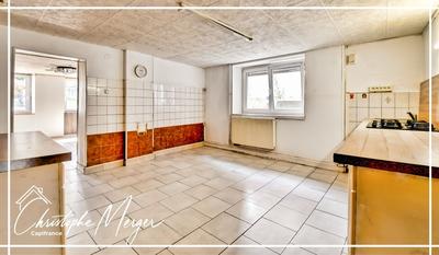 Maison - 125 m² - 6 pièces