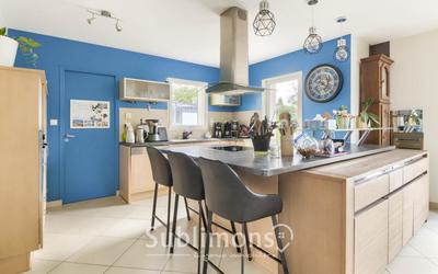 Maison traditionnelle - 124 m² - 6 pièces