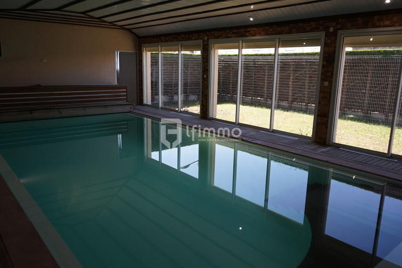 Immeuble - 500 m² - 12 pièces