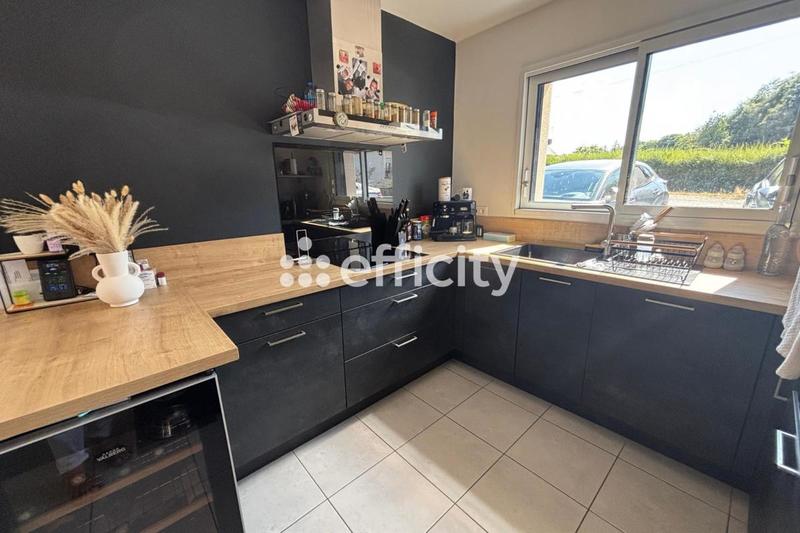 Maison - 101 m² - 5 pièces