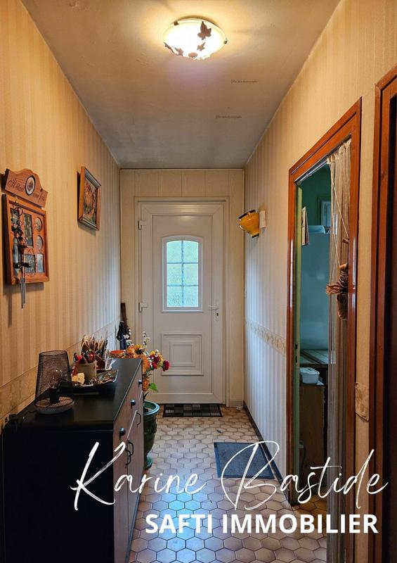 Maison - 140 m² - 14 pièces