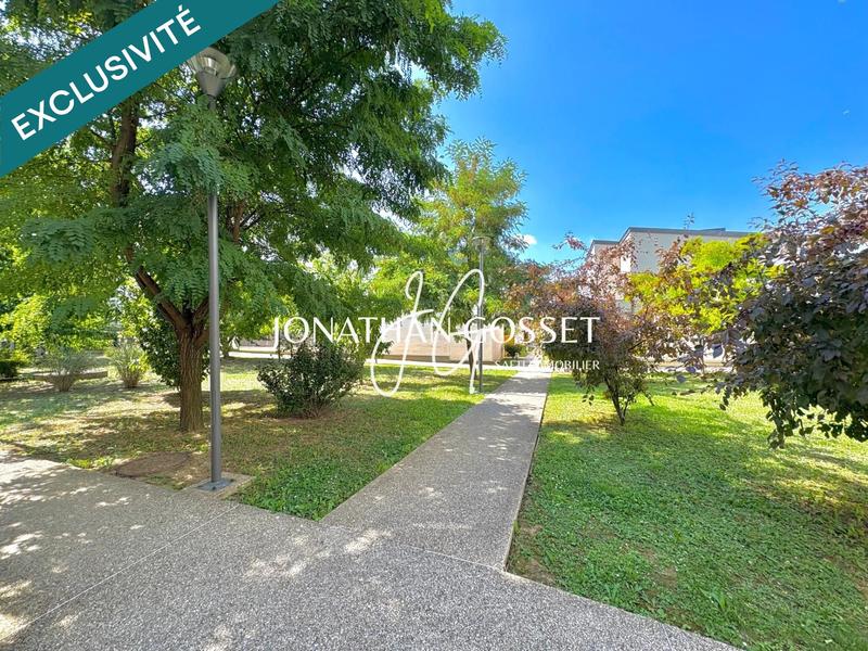 Appartement - 93 m² - 5 pièces