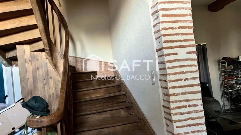 Maison - 429 m² - 10 pièces