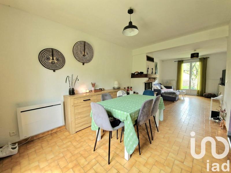 Maison - 93 m² - 5 pièces
