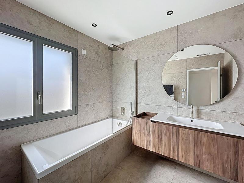 Villa - 125 m² - 5 pièces