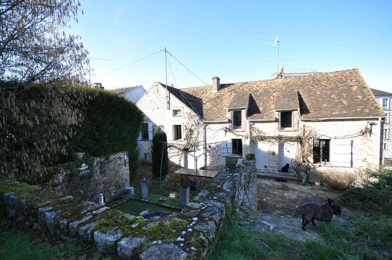 Maison - 185 m² - 7 pièces
