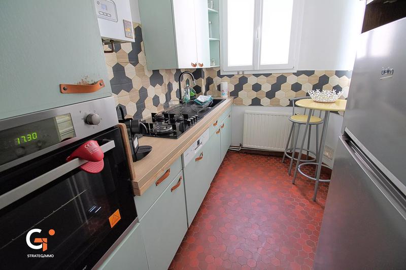 Appartement - 79 m² - 5 pièces