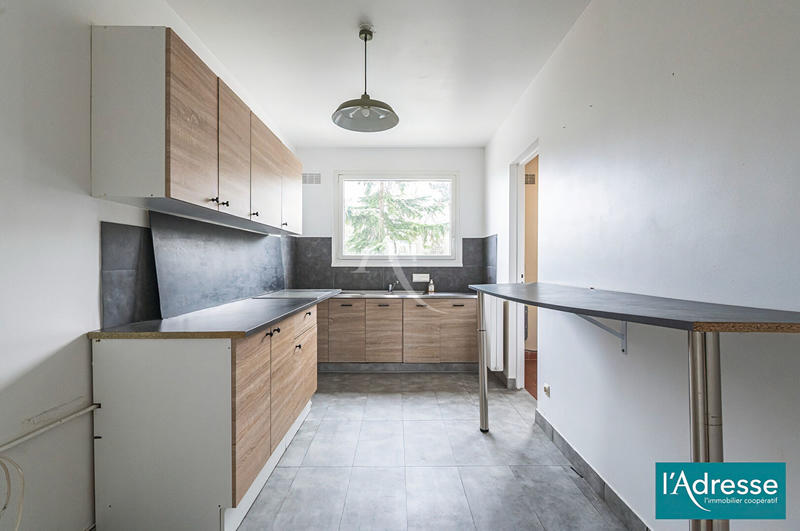 Appartement - 92 m² - 4 pièces