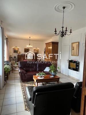Maison - 147 m² - 6 pièces