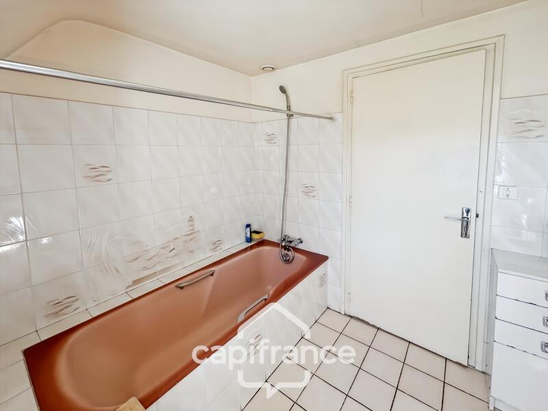 Maison - 185 m² - 6 pièces