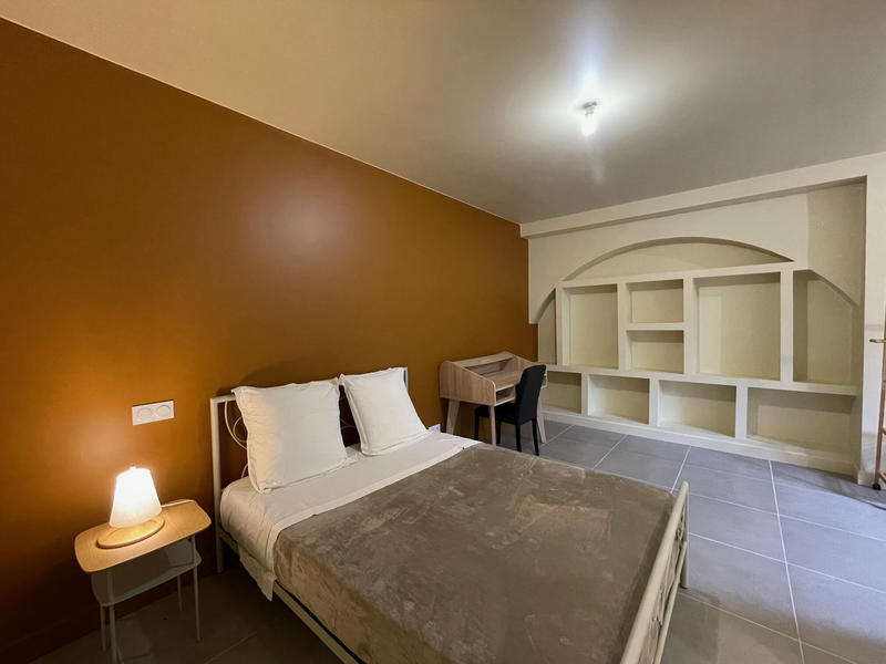 Immeuble - 157 m² - 6 pièces