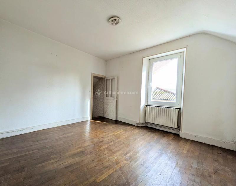 Maison - 102 m² - 6 pièces