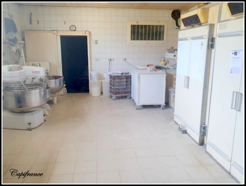 Fonds de commerce - 330 m²