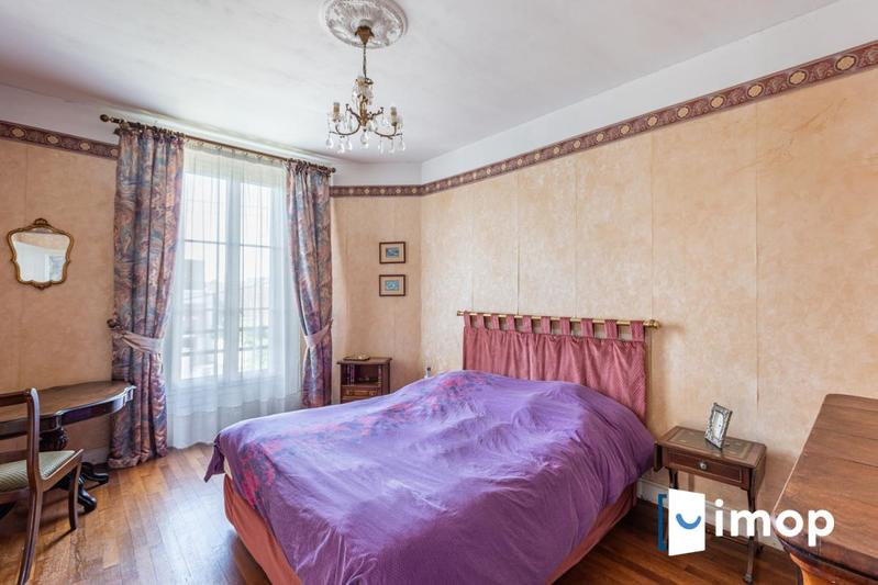 Maison - 125 m² - 6 pièces