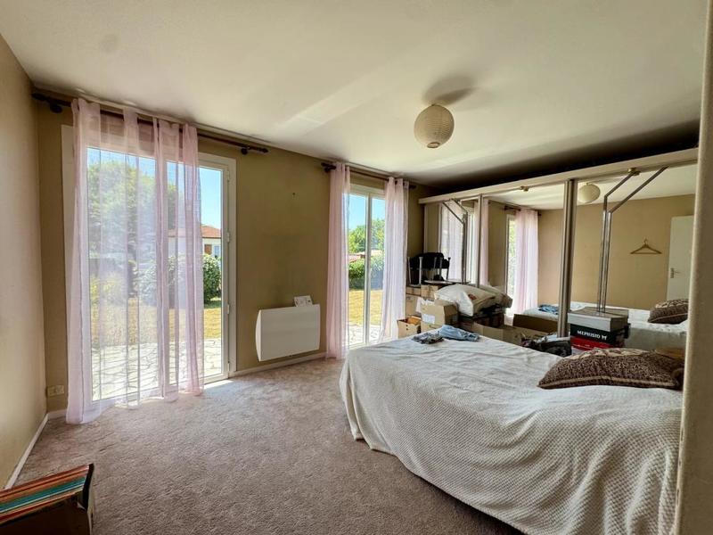 Maison - 92 m² - 4 pièces