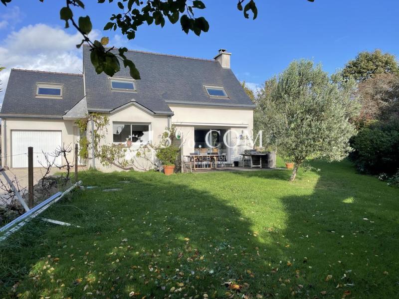 Maison - 110 m² - 6 pièces