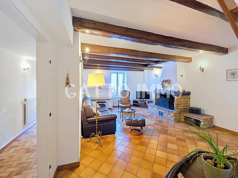 Maison - 160 m² - 5 pièces