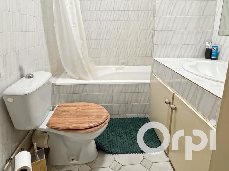 Immeuble - 203 m² - 6 pièces