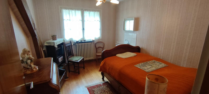 Maison - 195 m² - 10 pièces