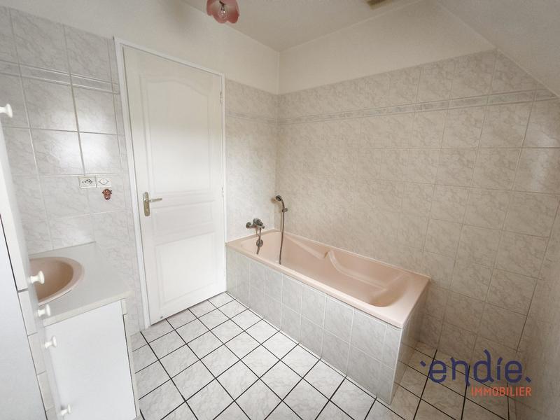 Maison - 130 m² - 6 pièces