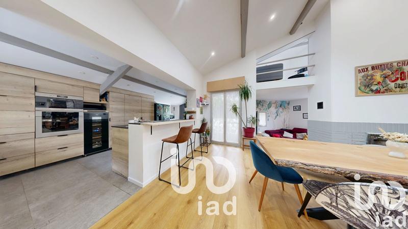 Maison - 170 m² - 6 pièces