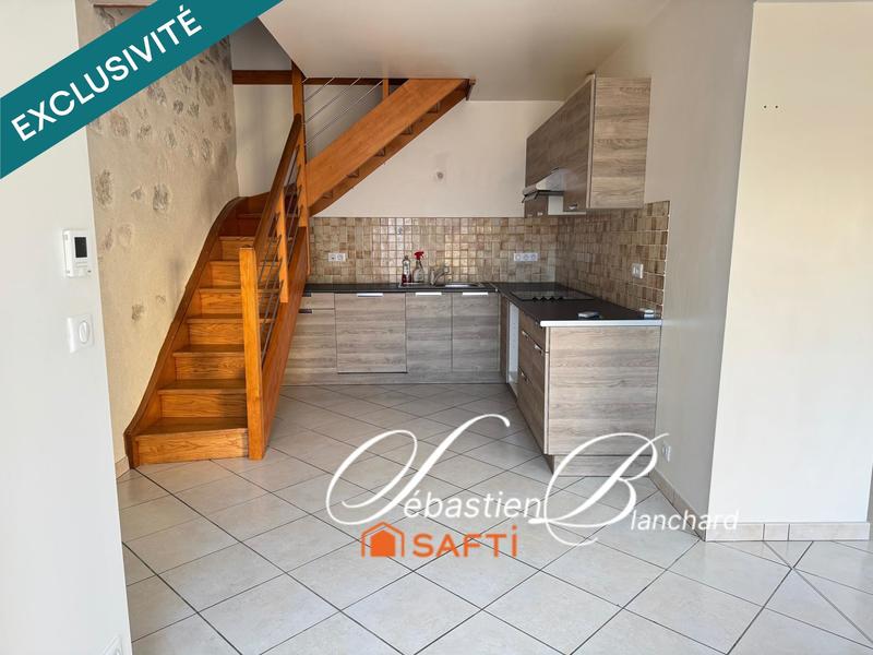 Maison - 246 m² - 10 pièces