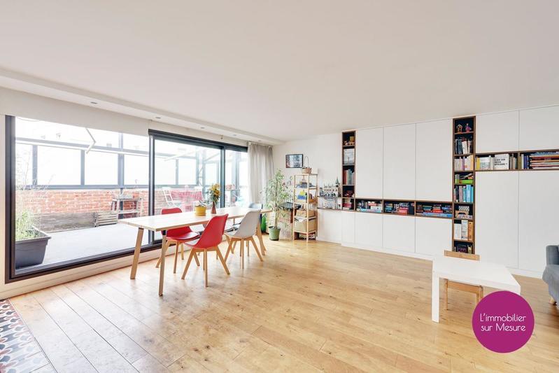 Penthouse - 80 m² - 3 pièces