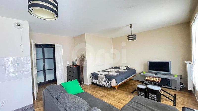 Studio - 32 m² - 1 pièce