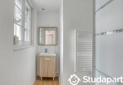 Chambre - 27 m² - 1 pièce